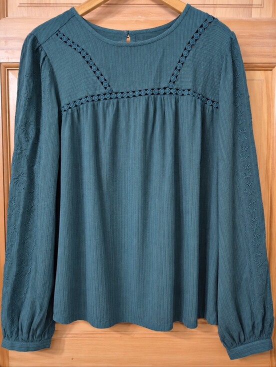 LOFT Tops - LOFT Teal Blue Textured Embroidered Sleeve Boho Blouse Top Size L Large